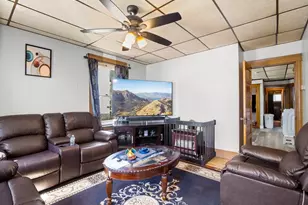 8 Douglas St, Worcester, MA 01603 - Photo 27