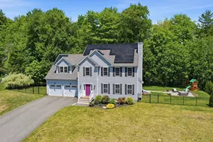 37 Hemlock Dr, Ayer, MA 01432 - Photo 33