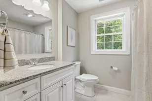 37 Hemlock Dr, Ayer, MA 01432 - Photo 17