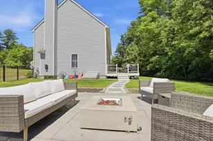 37 Hemlock Dr, Ayer, MA 01432 - Photo 29