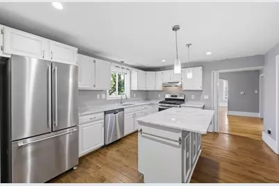 57 May St, Worcester, MA 01610 - Photo 17