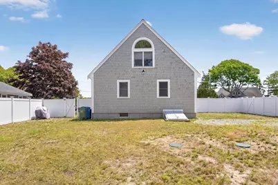 245 Edgewater Drive East, Falmouth, MA 02536 - Photo 5