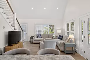 245 Edgewater Dr E, Falmouth, MA 02536 - Photo 11