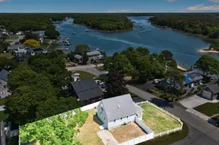 245 Edgewater Dr E, Falmouth, MA 02536 - Photo 31