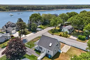 245 Edgewater Dr E, Falmouth, MA 02536 - Photo 9