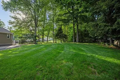8 Ted Lane, Southborough, MA 01772 - Photo 33