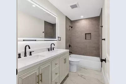 152 Washington St #2, Boston, MA 02135 - Photo 11