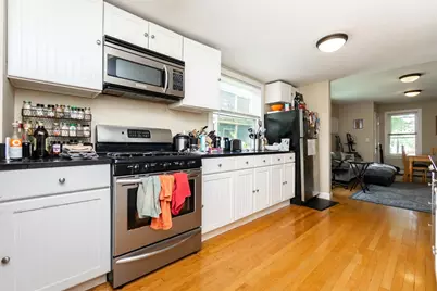 214R Harvard St #2, Cambridge, MA 02139 - Photo 21