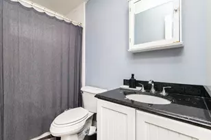 214 R Harvard St, Cambridge, MA 02139 - Photo 9