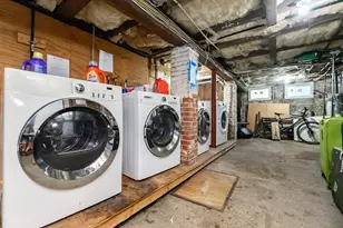 214 R Harvard St, Cambridge, MA 02139 - Photo 25