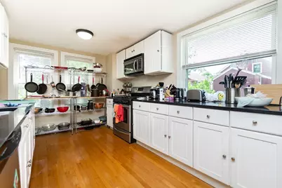 214R Harvard St #2, Cambridge, MA 02139 - Photo 23
