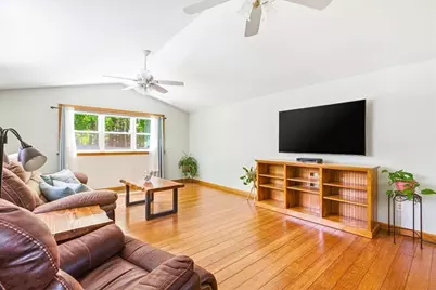 552 Mattakeesett St, Pembroke, MA 02359 - Photo 11