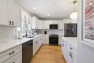 9 Chase Ave, Dennis, MA 02639 - Photo 5