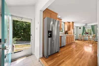 39 Everett St, Marshfield, MA 02050 - Photo 3