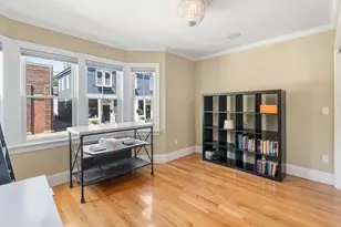 110 Park St, Boston, MA 02132 - Photo 13