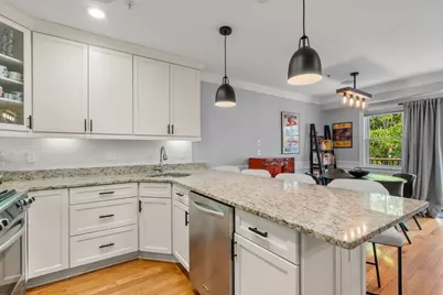 110 Park St #5, Boston, MA 02132 - Photo 3