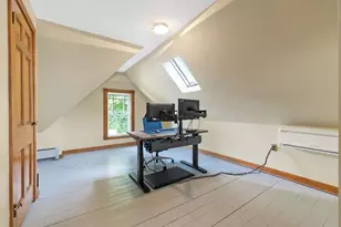 9 Spring Hill Rd, Boston, MA 02136 - Photo 25
