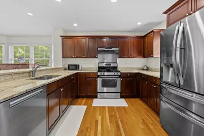 9 Franklin #8, Acton, MA 01720 - Photo 3