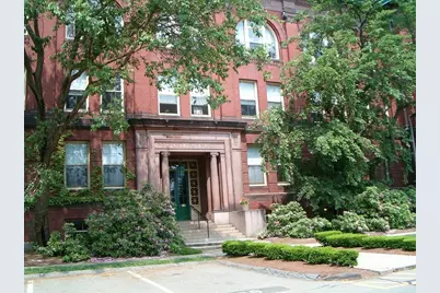 54 Forest St #219, Medford, MA 02155 - Photo 3