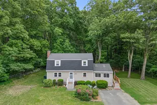27 Searle St, Georgetown, MA 01833 - Photo 19