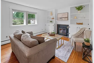 27 Searle Street, Georgetown, MA 01833 - Photo 5