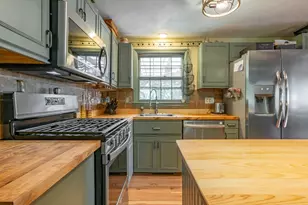 25 Hickory Dr, Townsend, MA 01469 - Photo 9
