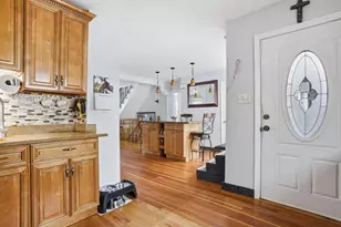 194 Oakland Ave, Methuen, MA 01844 - Photo 9