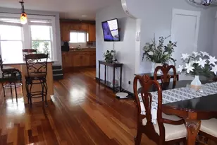 194 Oakland Ave, Methuen, MA 01844 - Photo 9