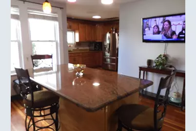 194 Oakland Ave, Methuen, MA 01844 - Photo 5