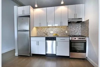 150 Green Street #2C, Melrose, MA 02176 - Photo 3