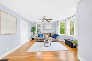 74 Rhinecliff St, Arlington, MA 02476 - Photo 19