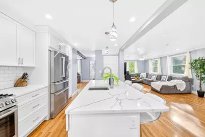74 Rhinecliff St, Arlington, MA 02476 - Photo 9