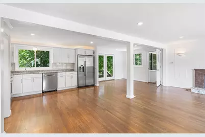 4 June Ln, Newton, MA 02458 - Photo 5