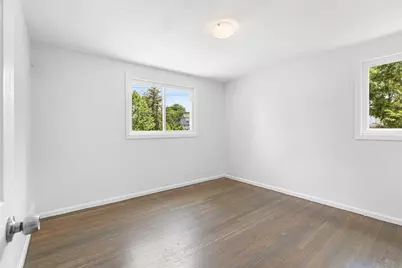 4 June Ln, Newton, MA 02458 - Photo 17