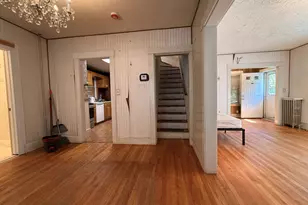 18 Pleasant St, Fitchburg, MA 01420 - Photo 7