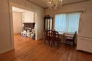 18 Pleasant St, Fitchburg, MA 01420 - Photo 9