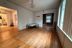 18 Pleasant St, Fitchburg, MA 01420 - Photo 11