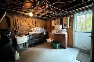18 Pleasant St, Fitchburg, MA 01420 - Photo 25