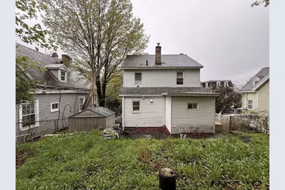 18 Pleasant St, Fitchburg, MA 01420 - Photo 33