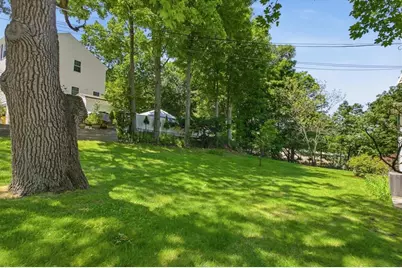 305 Central St, Newton, MA 02466 - Photo 29