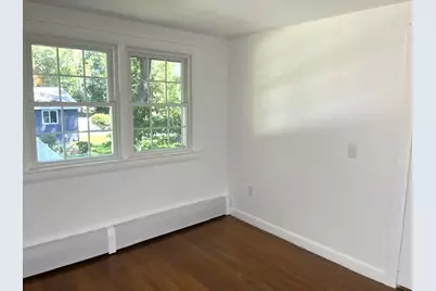 110 Longmeadow Dr, Lowell, MA 01852 - Photo 13