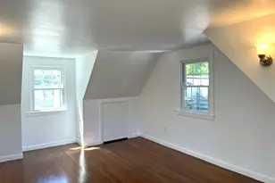 110 Longmeadow Dr, Lowell, MA 01852 - Photo 11