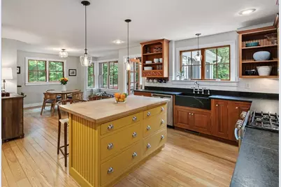 81 Tahattawan Rd, Littleton, MA 01460 - Photo 13