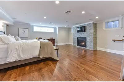 9 M St #2, Boston, MA 02127 - Photo 17