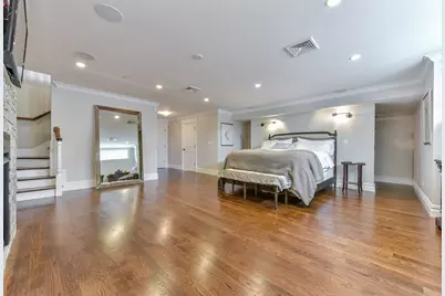 9 M St #2, Boston, MA 02127 - Photo 15