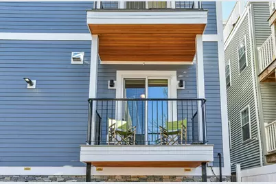 9 M St #2, Boston, MA 02127 - Photo 25