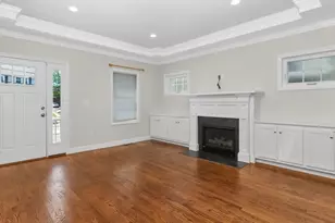 66 Ash St, Waltham, MA 02453 - Photo 9