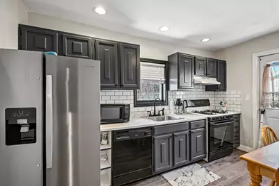 6 Crescent St, Somerville, MA 02143 - Photo 11