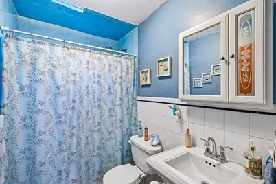 6 Crescent St, Somerville, MA 02143 - Photo 9