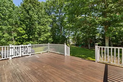 49 Larson Ave, Leominster, MA 01453 - Photo 33